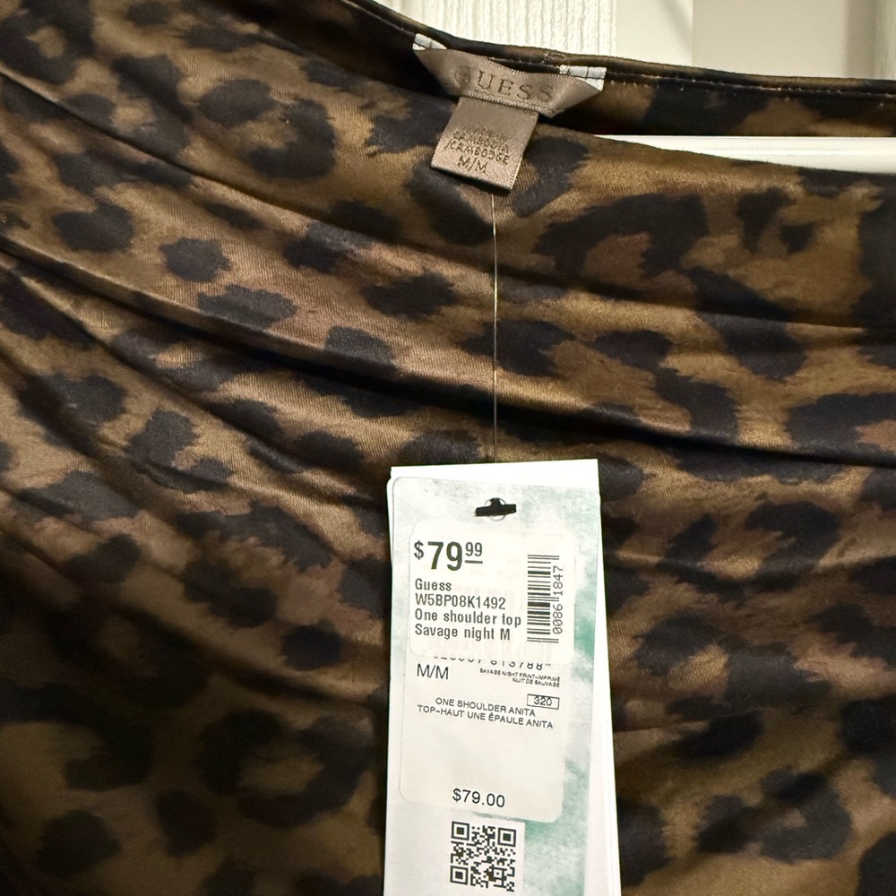 Leopard Print Off-Shoulder Top - Picture 3 of 3